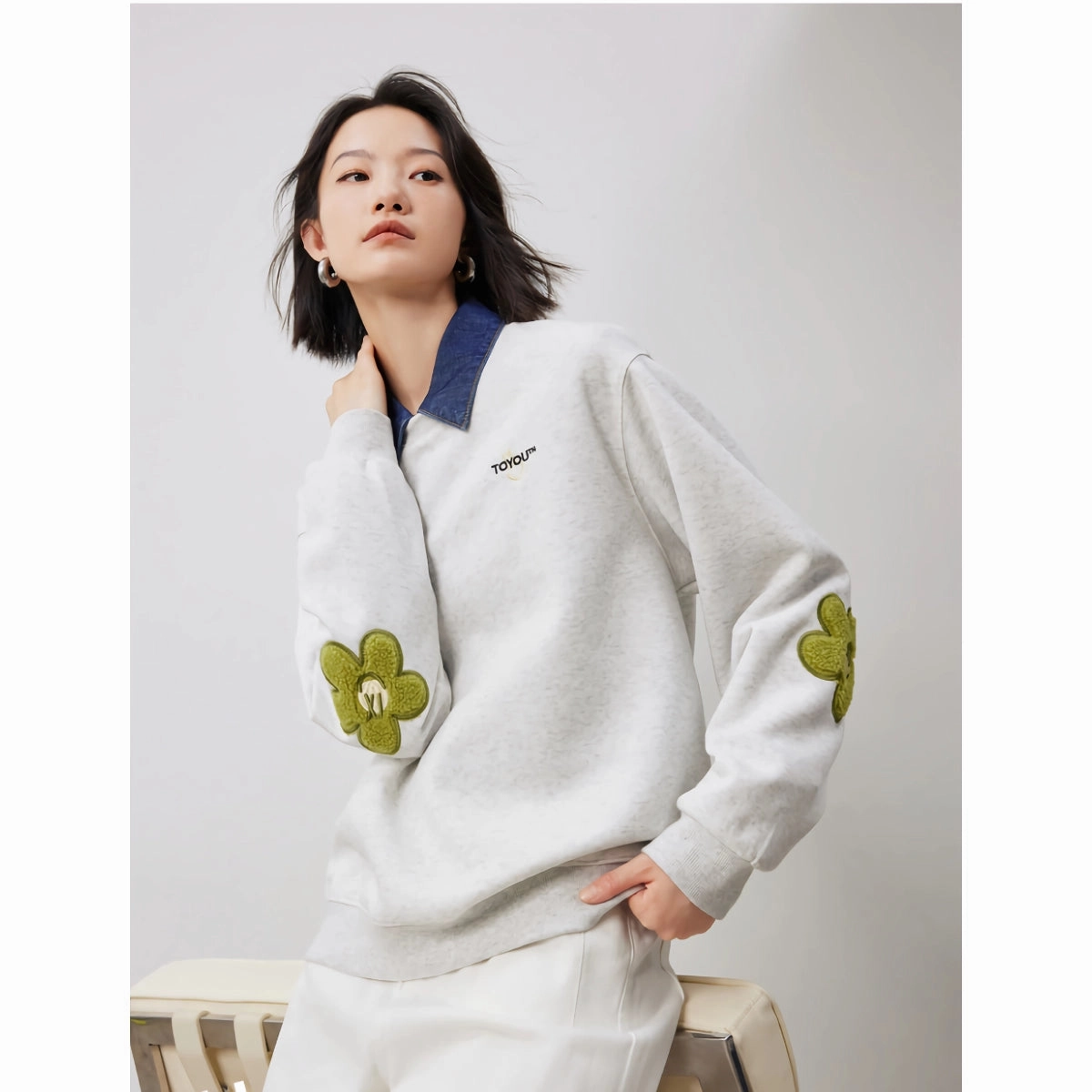 FeatherlightConstruction Floral Patchwork Sleeve Casual Pullover Sweatshirt for Women