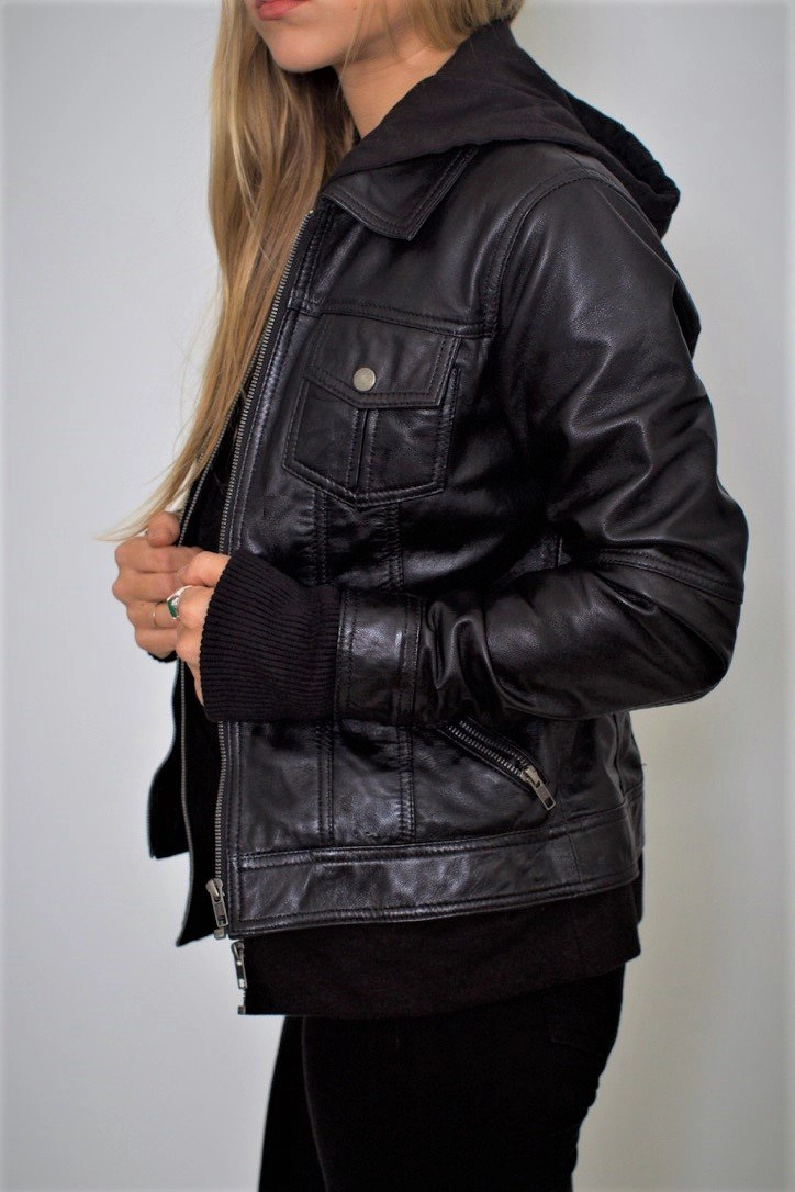 Annalise Womens Leather Jacket Flexible Shoulder