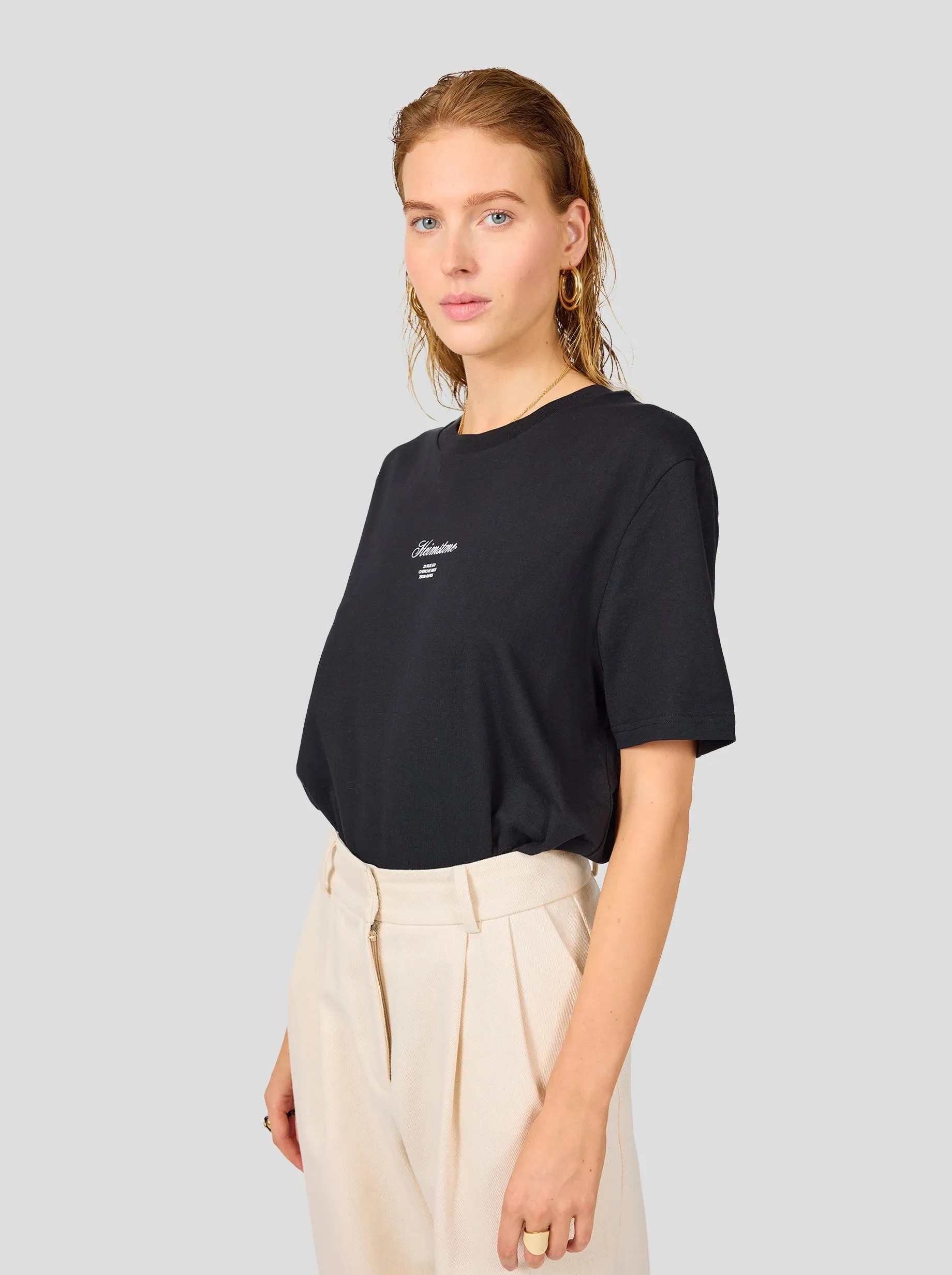 T-shirt Collector Unisexe ?C Noir avec Logo Heimstone Blanc Cass?? adults' Cozy Fit Design