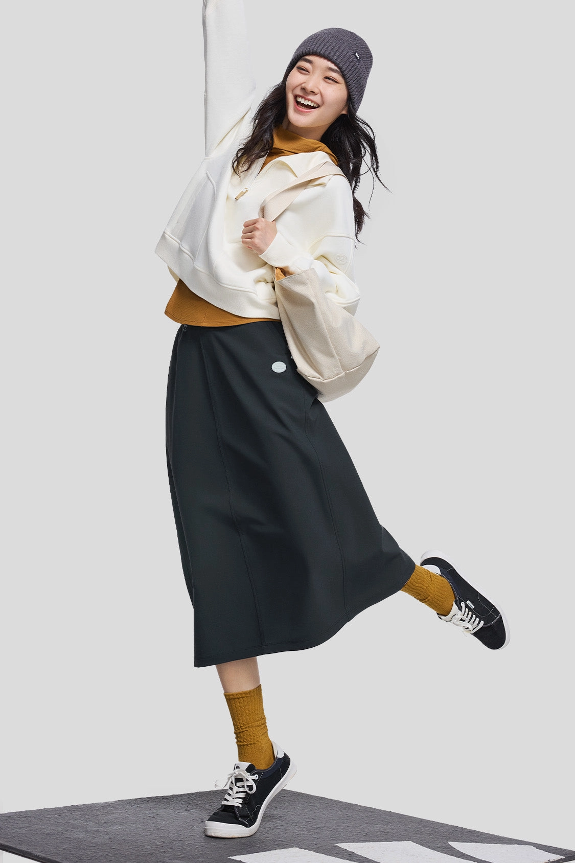 BreezeShield - Women's Outdoor Windproof Skirt Interchangeable Fastening Mechanism TearResistant Fabric Summer Air