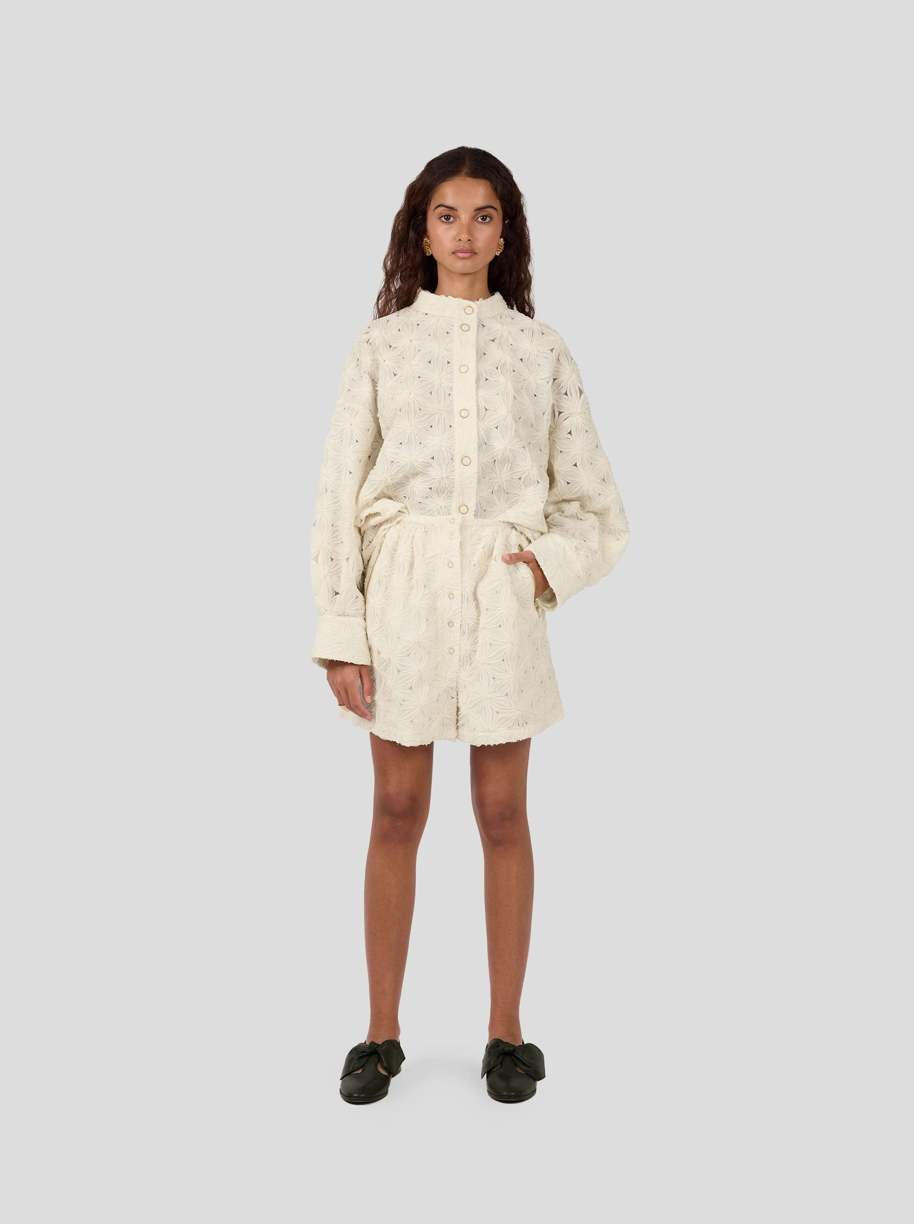 Short Doll en Dentelle Fragment??e ??maill??e Comfortable Flex