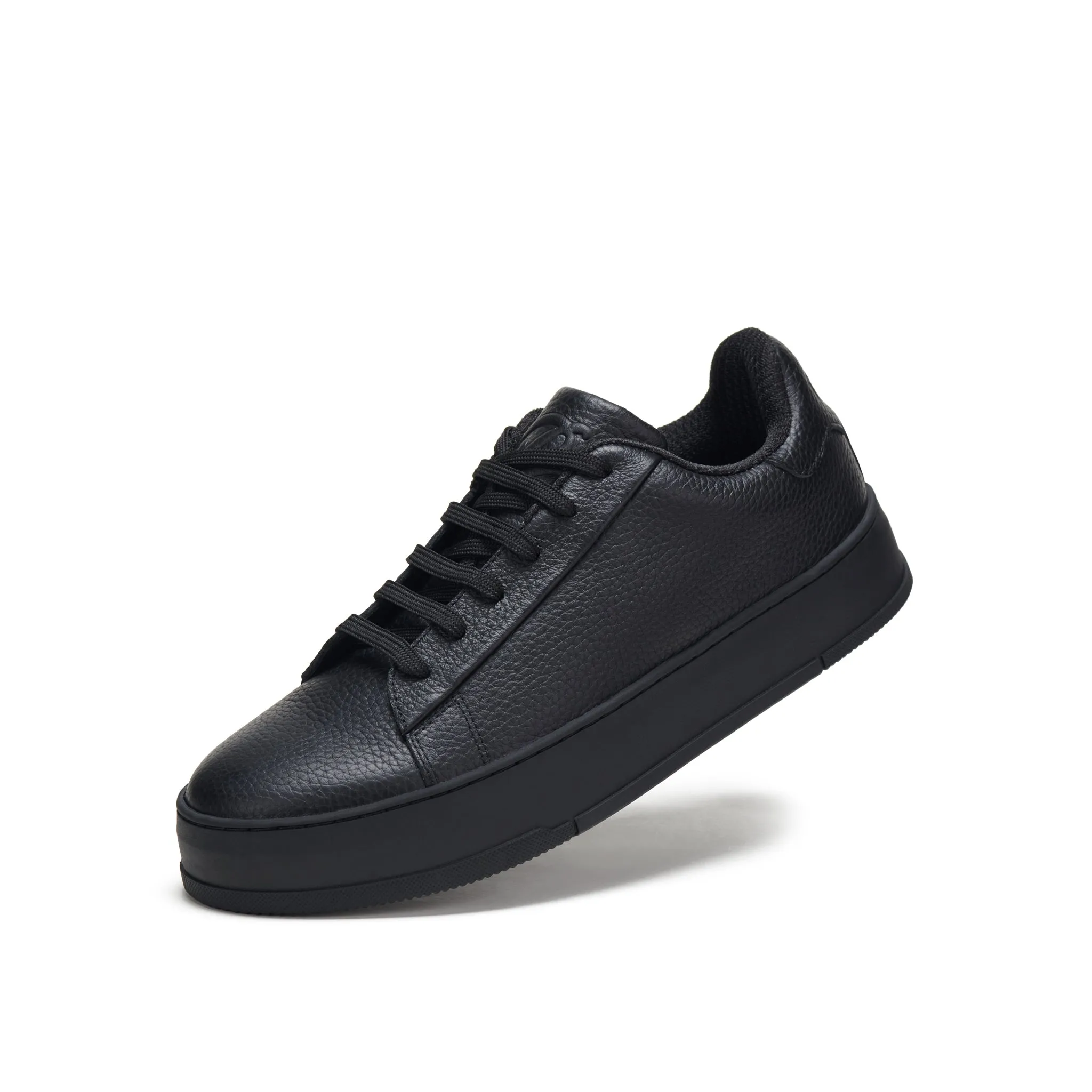 CourtClub Mens Black Zero Gravity Engineering Comfort Benefit