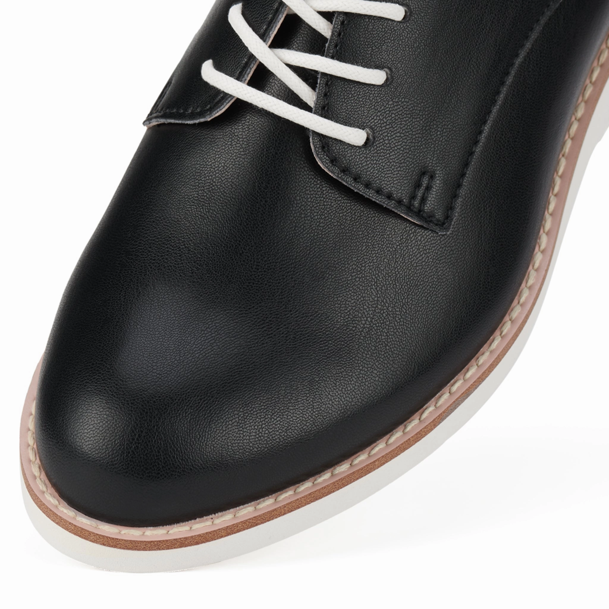 Wide Fit Option Retro feel Derby Rec Black