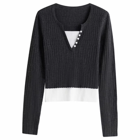 Versatile Slim Fit V-Neck Knitted Sweater Sporty Top