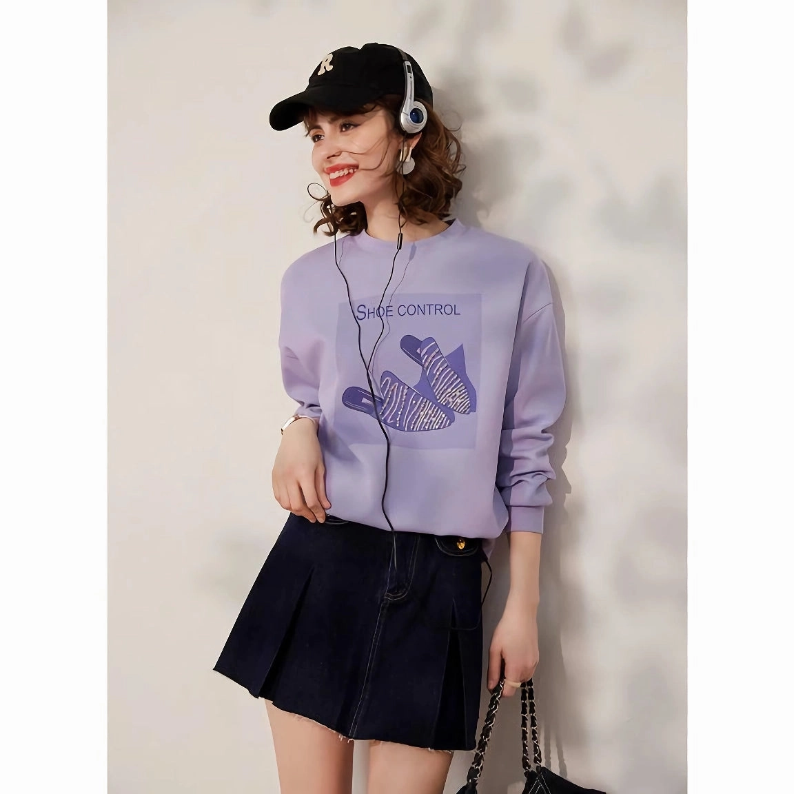 Casual Spring Print Beaded Sweatshirt - Loose Fit Pullover Casual Fashion