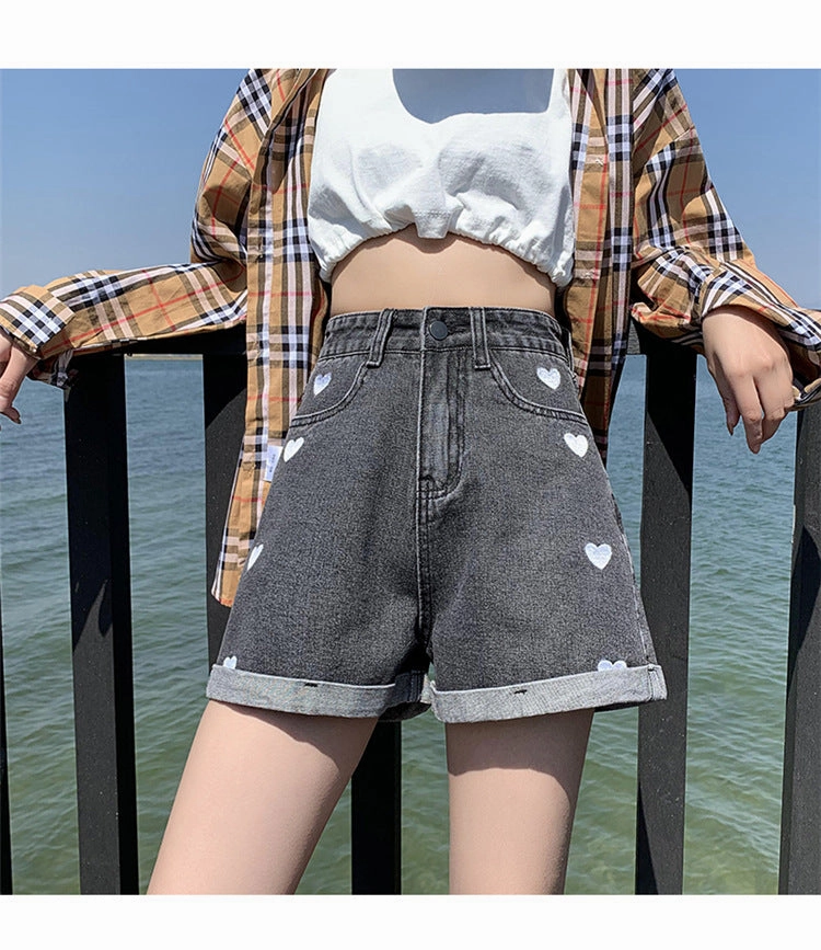 Parent Style Trend Setter Neutral Tones Female With Hearts High Waist Slimming Denim Shorts