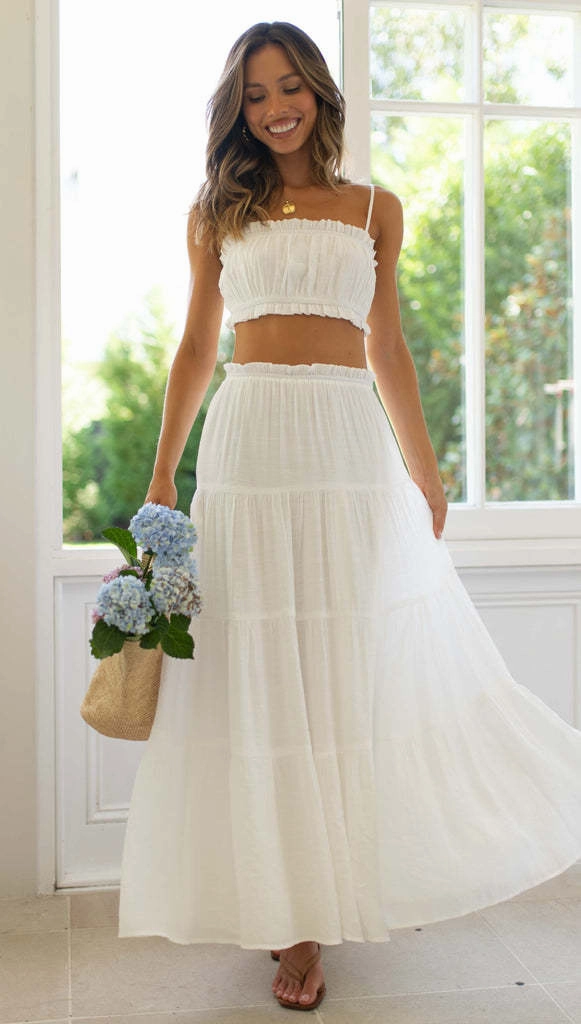 Indoor Vacation Clean Fresh Women's Lace Sling Stitching Large Swing Skirt Fashion Suit