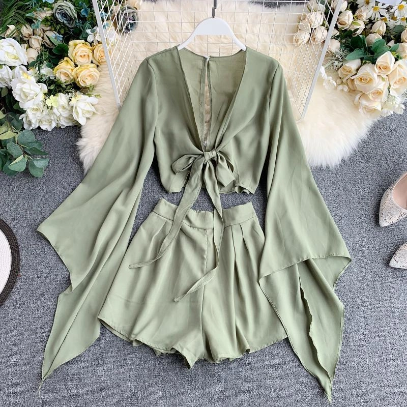 Smart Outdoor New Design Sense Bell Sleeve Chiffon Shirt High Waist Wide Leg Shorts Western Style Two-piece Suit