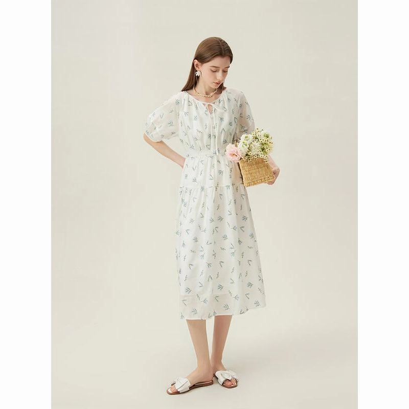 Summer Floral Embroidery Midi Dress with Lantern Sleeves for Women Trendy and Timeless