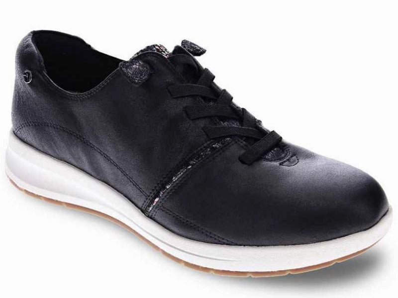 Revere Crete - Women's Slip On Shoe Footwear Tech