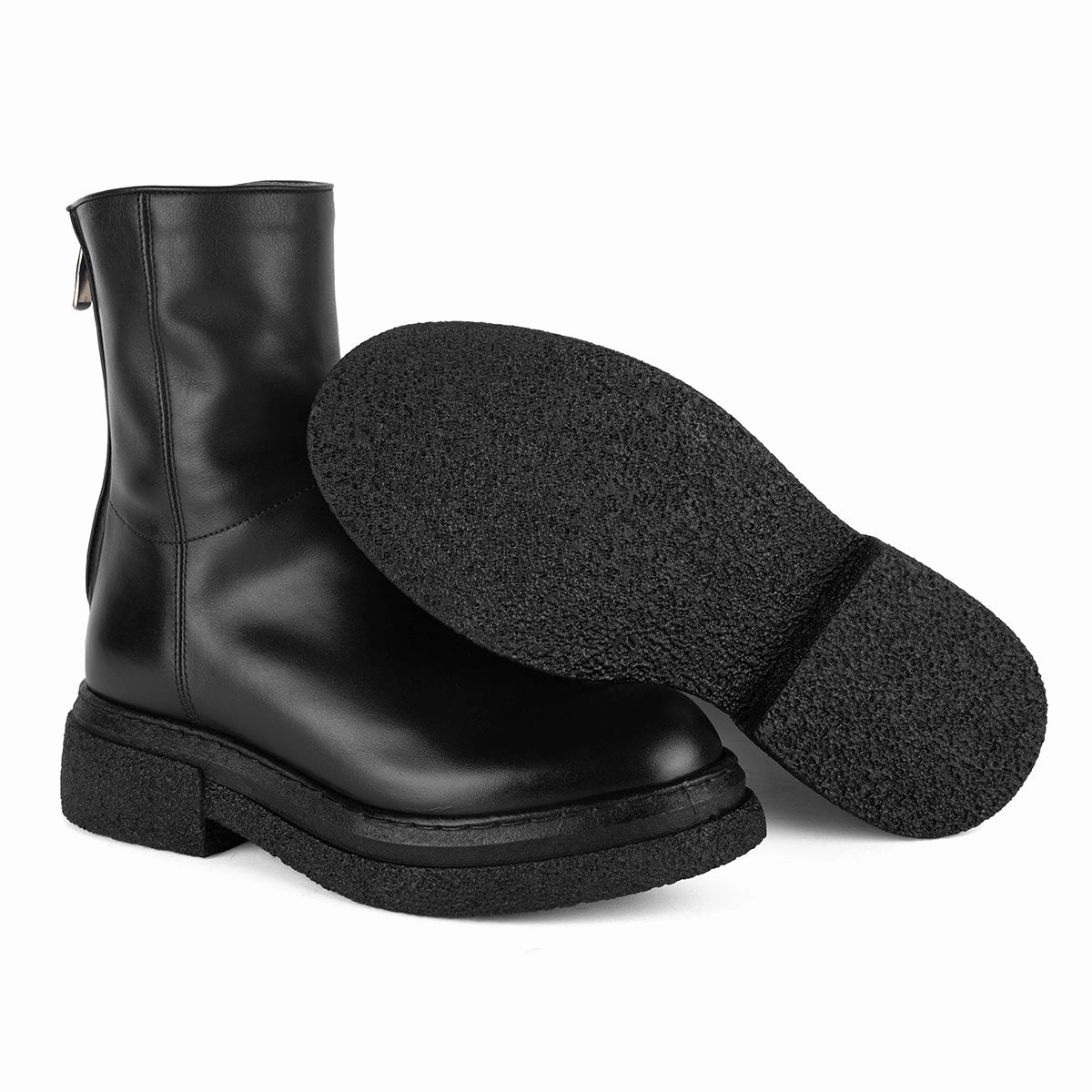 ISABEL 86035<br>Black Boots with Back Zipper Ski Enthusiast