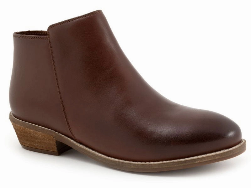 Softwalk Rocklin 2.0 - Women's Boot Dark Brown (200) All Weather Rural Traveler Comfy All