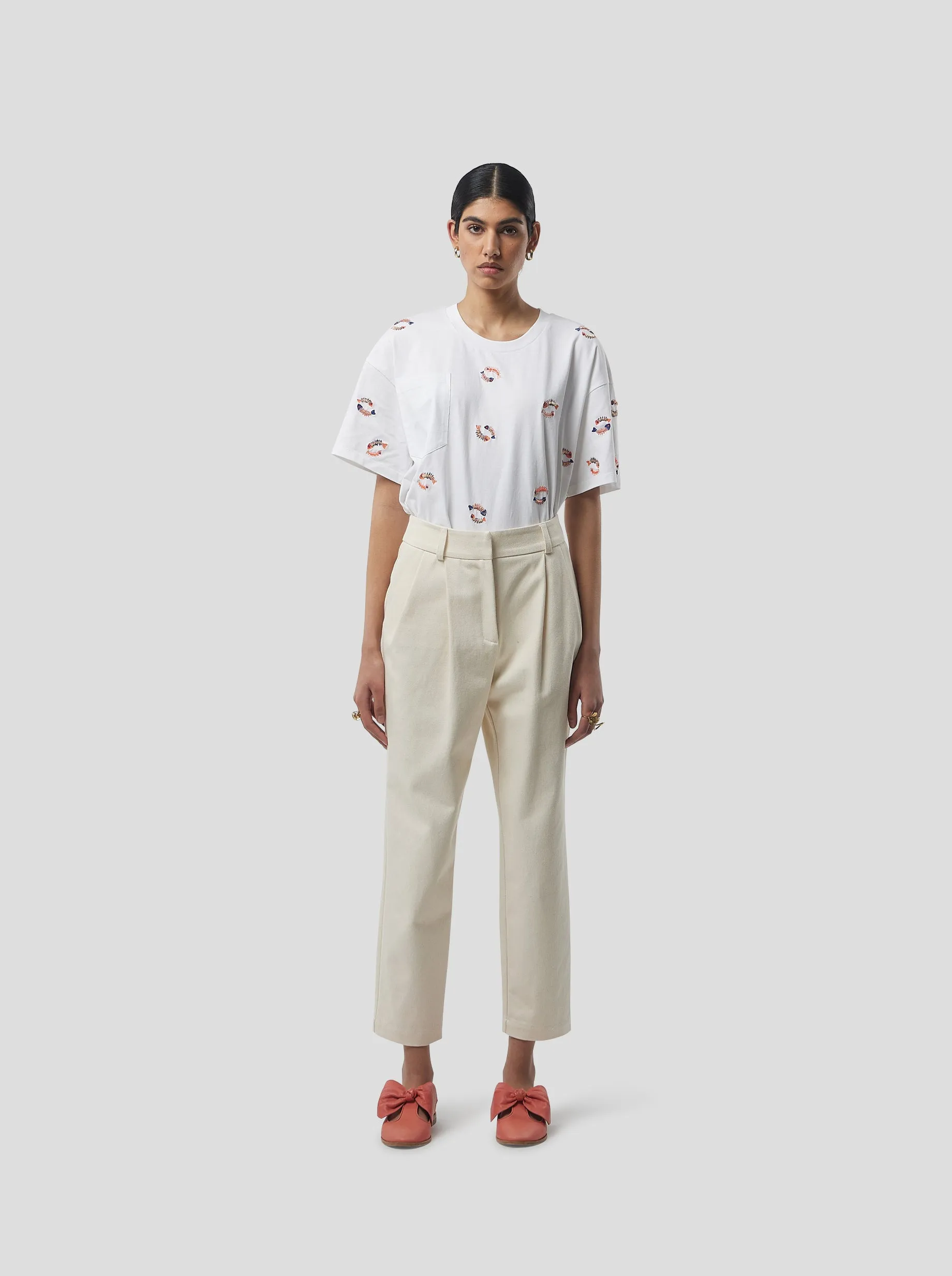 T-shirt Atlas blanc en Fish bone Fashion-Forward Look