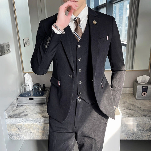 Fashion Forward Chic and Polished West Louis? Designer Tailor Business Elegant 3 Piece Suit