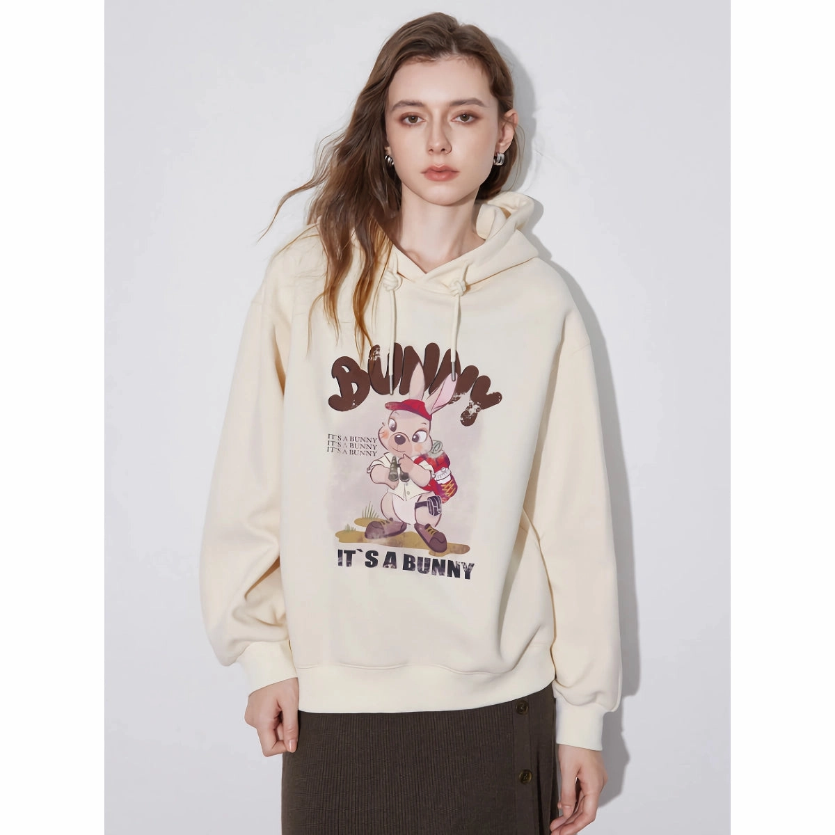 Bold Graphics Chilly Weather Women??s Rabbit Print Hooded Pullover - Casual Sweatshirt