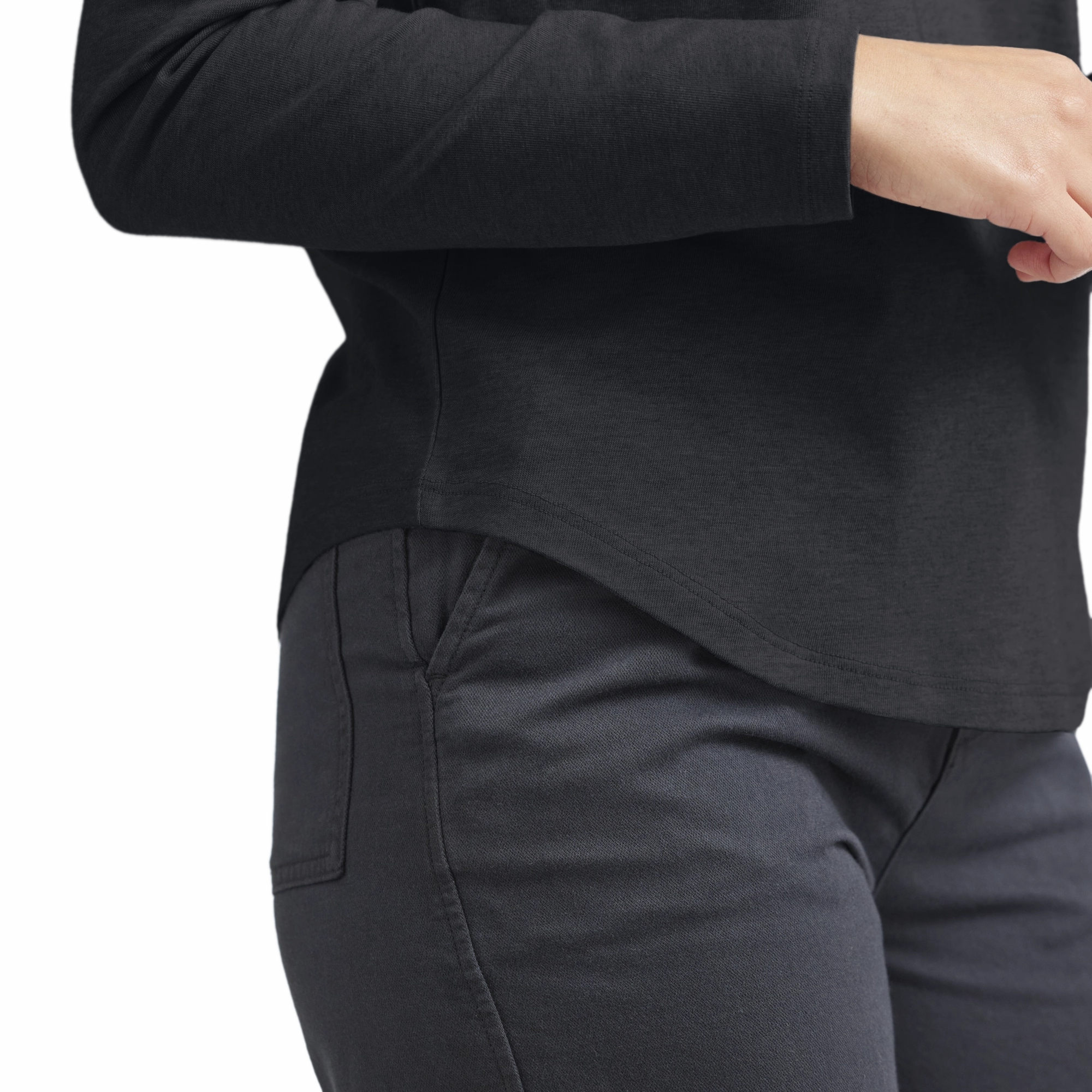 Calm Core Women's Soft Merino Long Sleeve Tee - True Black